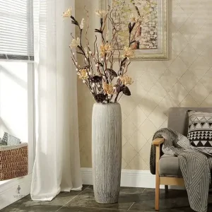 Vase imposant pour embellir votre salon