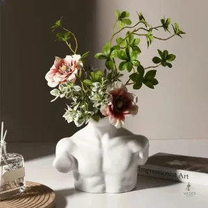 Vase homme stylisé pour décoration intérieure