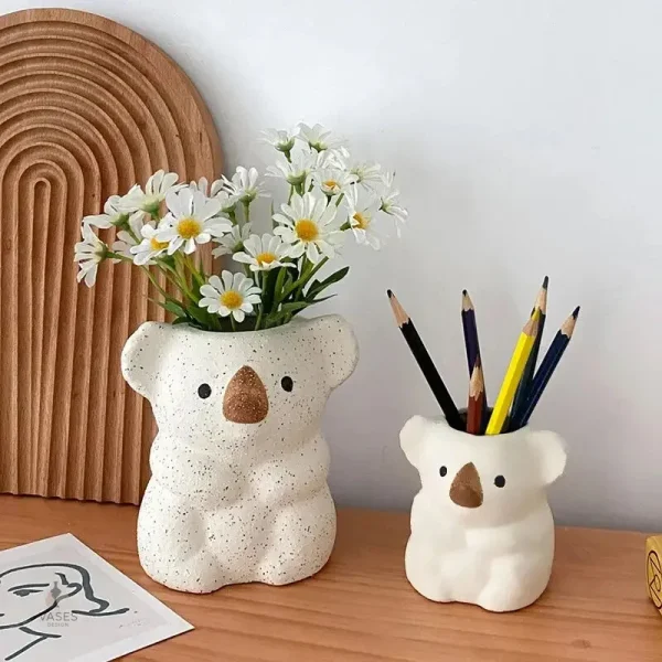 Vase en forme de koala, design moderne