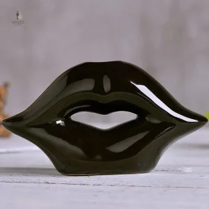 Vase en céramique à lèvres pour un style contemporain