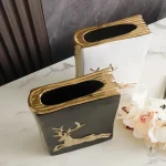 Vase original livre style cerf
