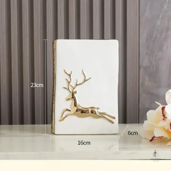 Vase décoratif avec cerf et forme de livre