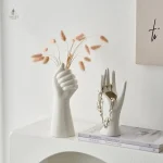 Vase main décoratif pour intérieur moderne