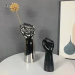 Vase main vintage élégant en céramique