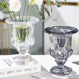 Vase médicis en verre élégant pour décoration intérieure