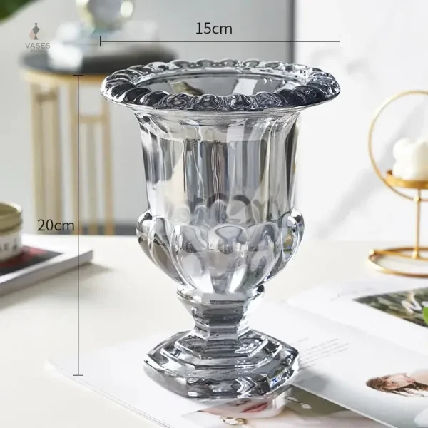 Vase médicis en verre, ajout chic à votre décoration moderne