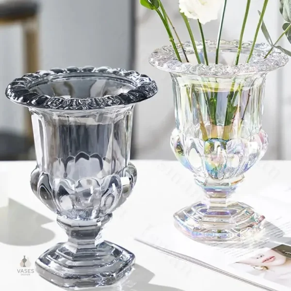 Vase médicis en verre, accessoire de décoration intemporel