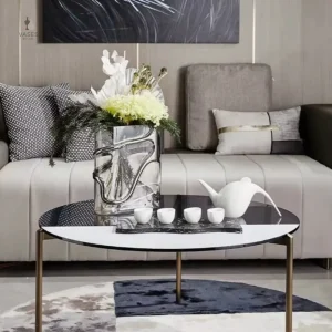 Vase en verre au design épuré et minimaliste