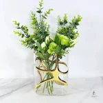 Vase en verre stylé pour fleurs fraîches