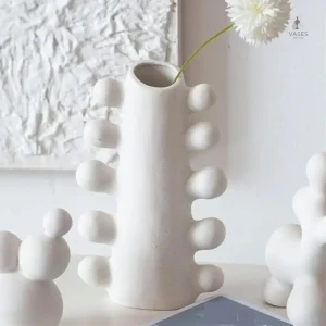 Vase en céramique au style scandinave moderne