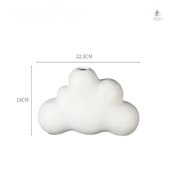 Vase nuage léger, harmonie entre forme et espace