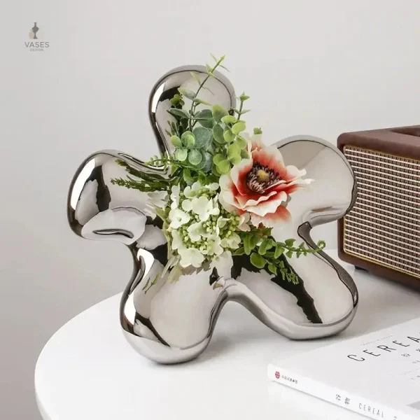 Vase au design original et moderne