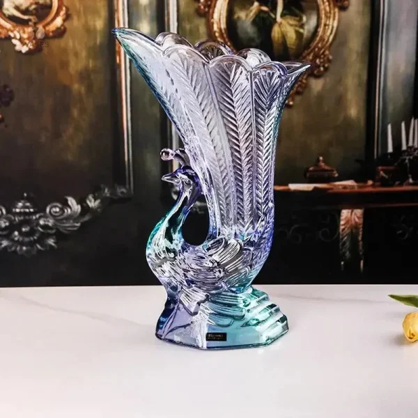 Vase paon chic pour un style raffiné