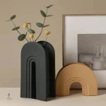 Vase moderne inspiré par l'architecture