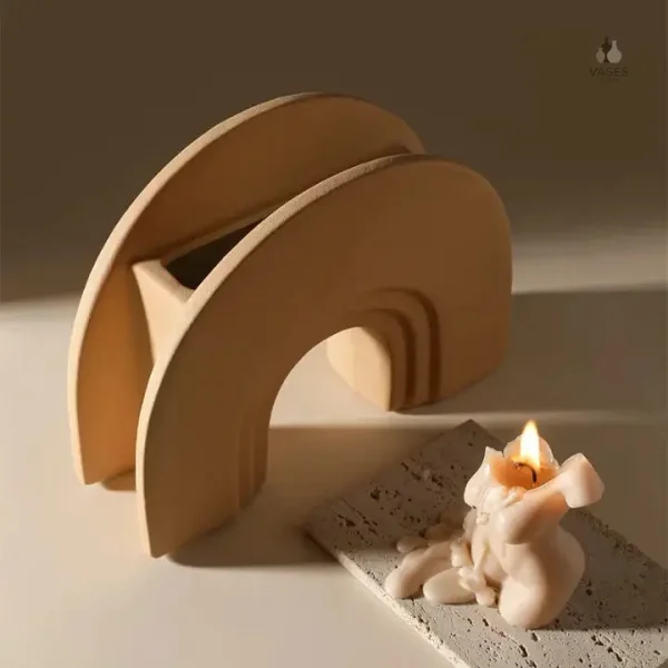 Vase pont pour fleurs fraîches