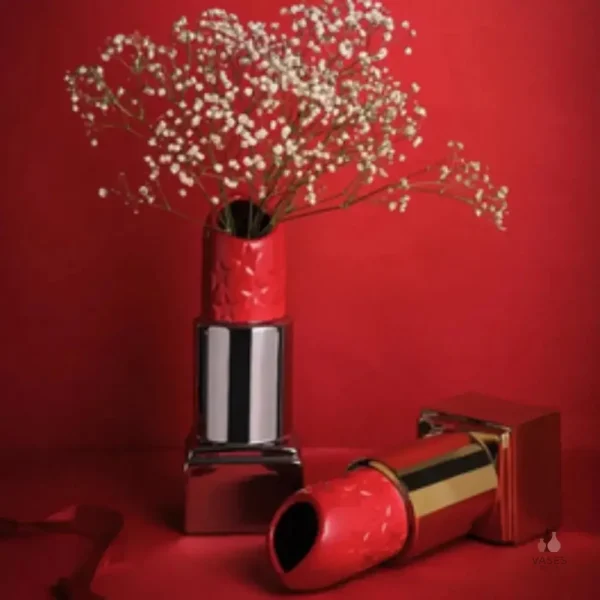 Vase décoratif rouge en forme de lèvre