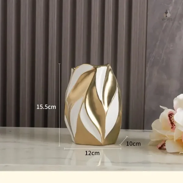 Vase aux lignes épurées pour style minimaliste