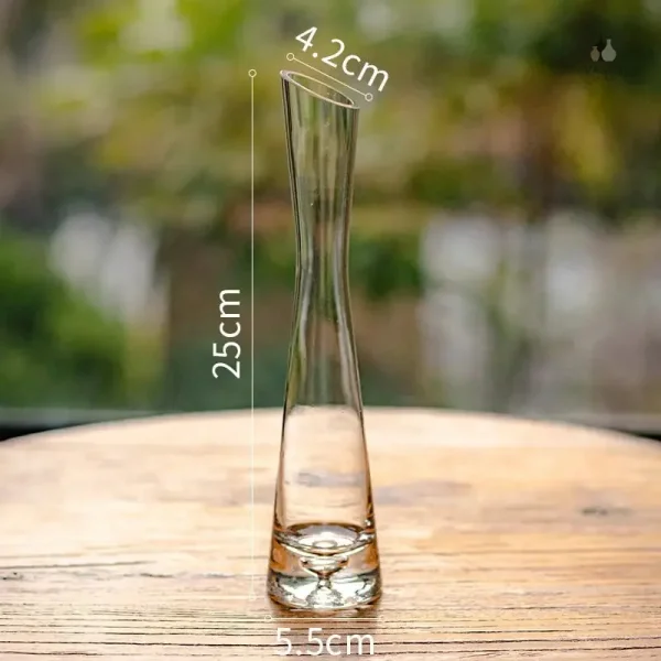 Vase soliflore en verre pour une seule tige