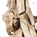 Vase en bois artisanal avec base en bois