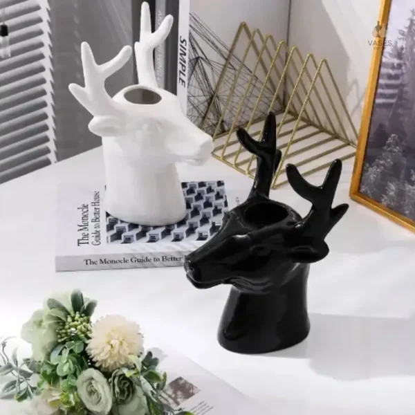 Vase original avec design de tête de cerf