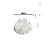 Vase transparent, accessoire déco intemporel et versatile
