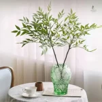 Vase en verre léger vert, pièce décorative polyvalente