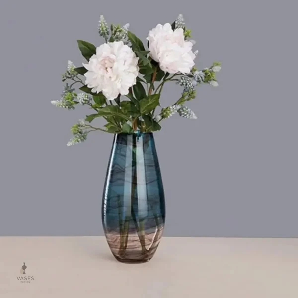 Vase décoratif en verre bleu