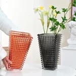 Vase en verre coloré élégant et moderne