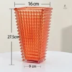 Vase en verre coloré, pièce maîtresse pour votre déco