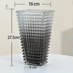 Vase en verre aux couleurs chatoyantes pour embellir