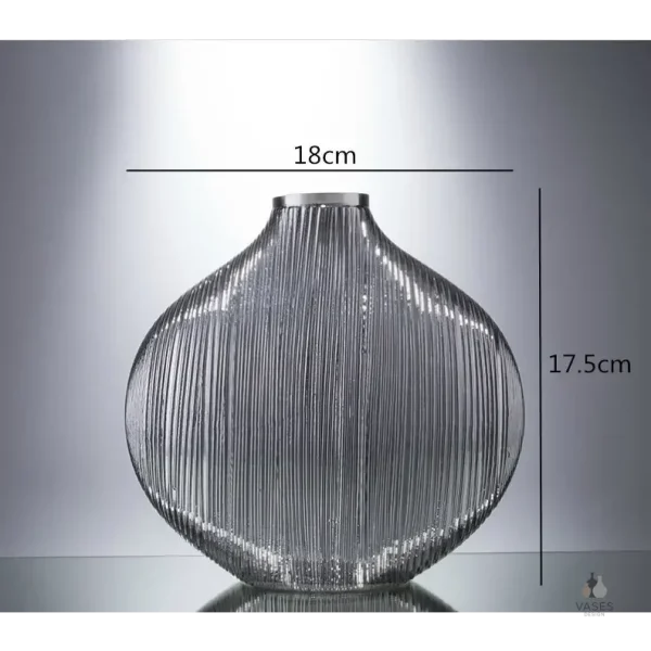 Vase en verre, style artisanal