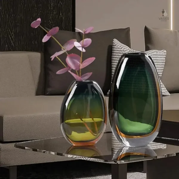 Vase en verre soufflé artisanal