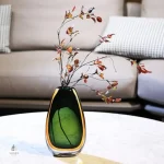 Vase en verre vintage élégant
