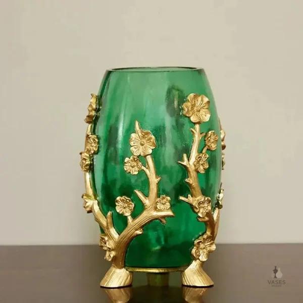 Vase vert chic idéal pour fleurs et plantes