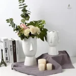 Vase visage en céramique au design unique