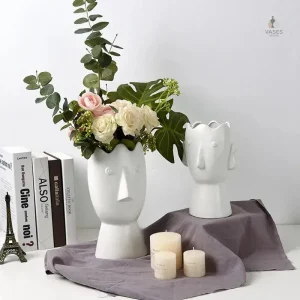 Vase visage en céramique au design unique