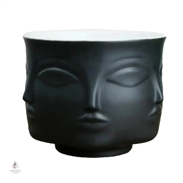 Vase design visage en céramique