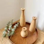 Vase en bois sculpté, pièce artisanale unique