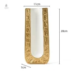 Vase design minimaliste pour décoration intérieure
