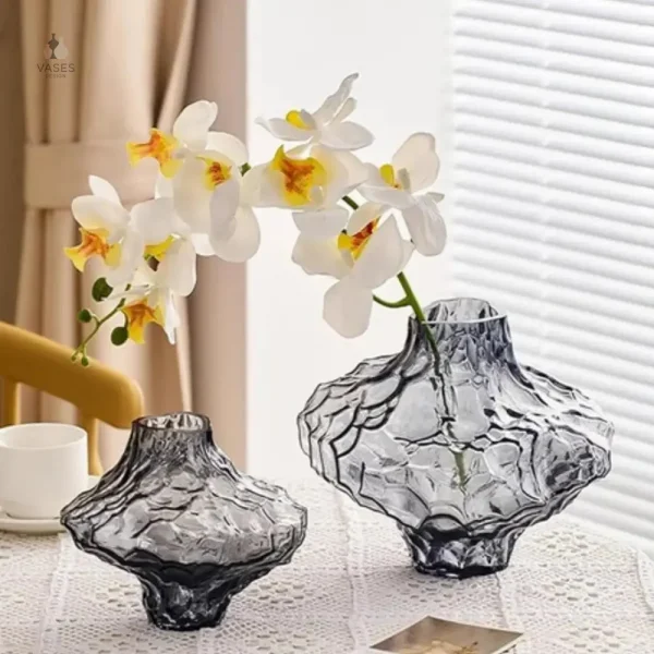Vase en verre minimaliste pour la maison